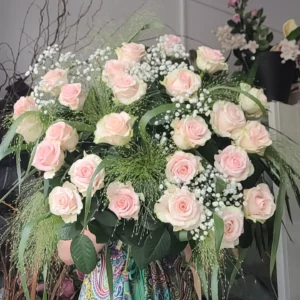 Bukiet 50 różowych róż